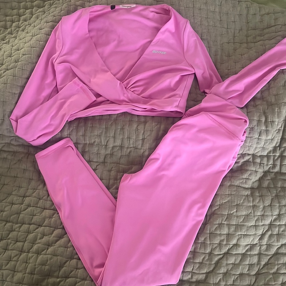 Only worn once.